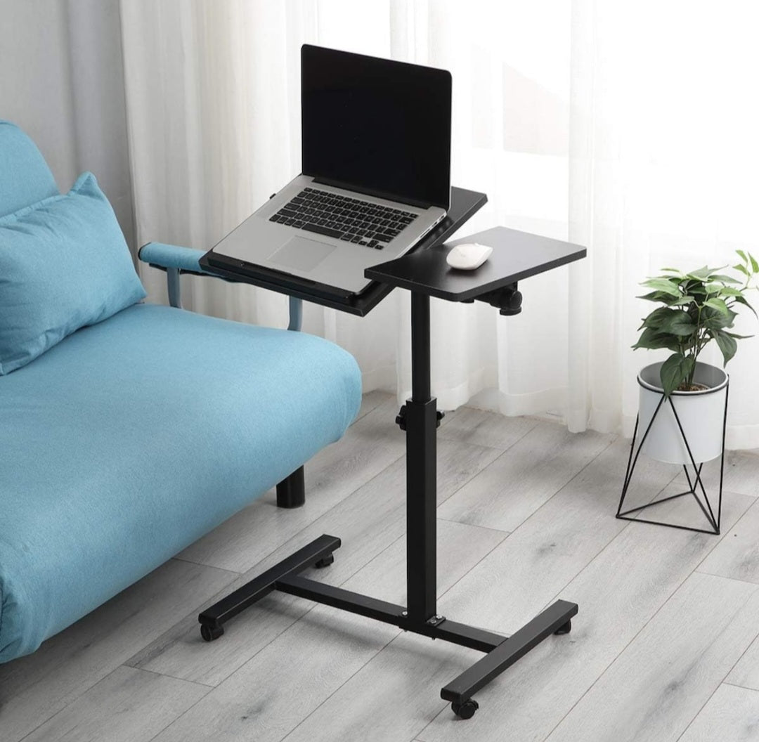 Masa reglabila pentru laptop, tip birou, cu roti